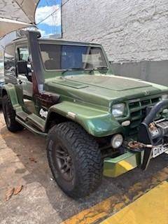 TROLLER T4 2.8 TETO RÍGIDO 12V TURBO INTERCOOLER DIESEL 2P MANUAL